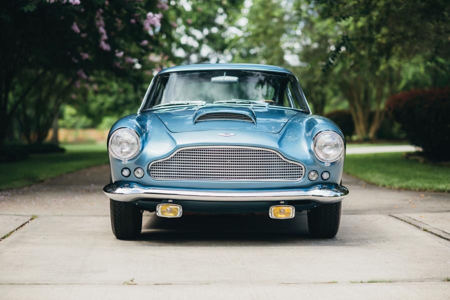  Aston Martin DB4 (Series II) 1960 года  (NA) (фото 14 из 41)